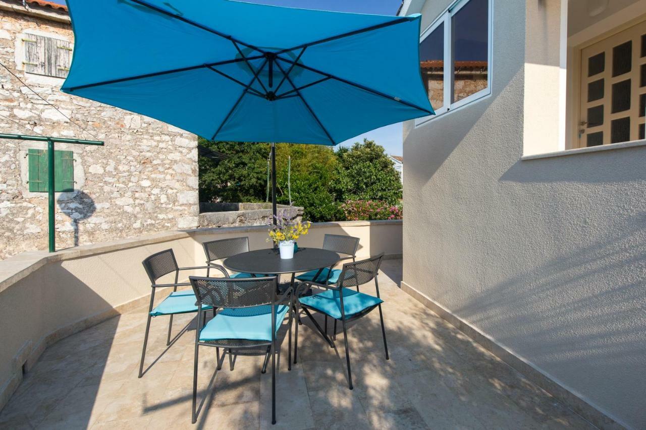 Apartman Ivona Malinska Exterior photo